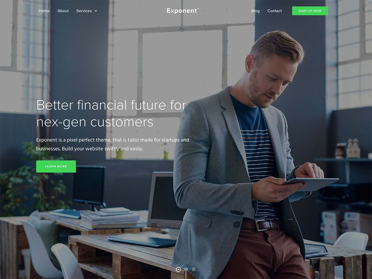 Exponent бесплатный шаблон WordPress